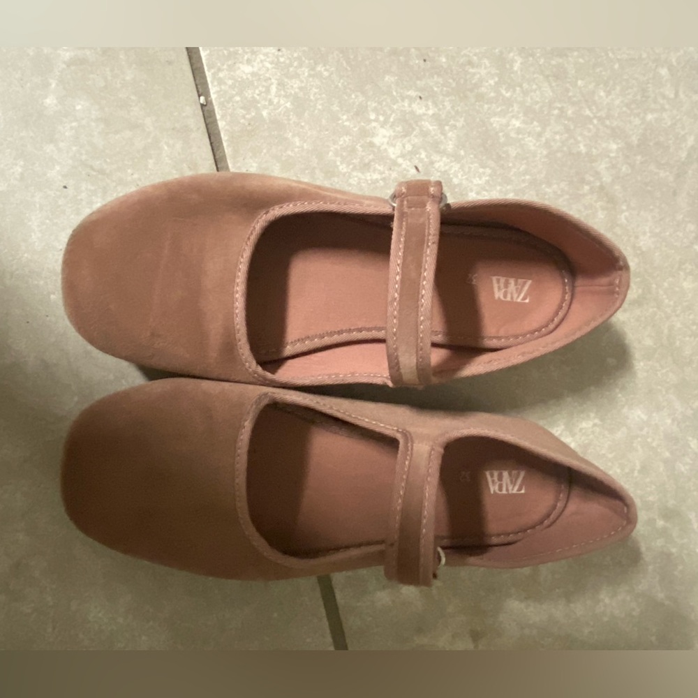 Zara size 32